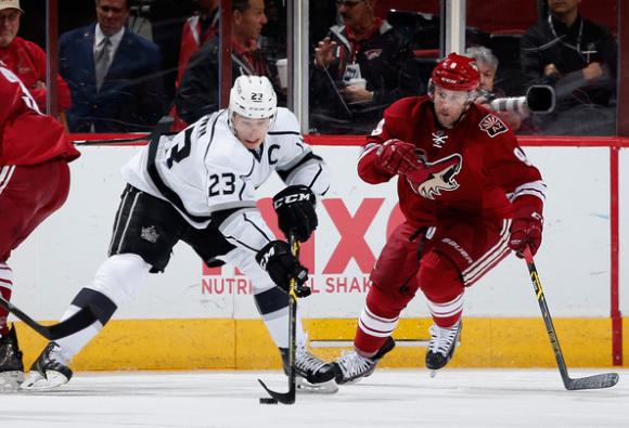 Arizona Coyotes vs. Los Angeles Kings at Gila River Arena