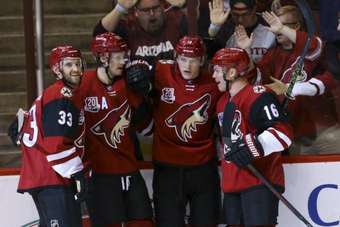 Arizona Coyotes vs. Anaheim Ducks at Gila River Arena