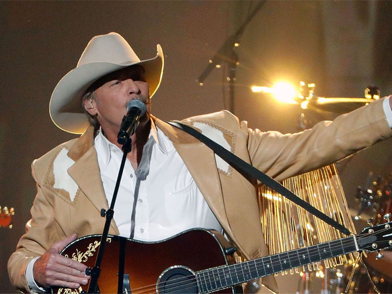 Alan Jackson at Gila River Arena