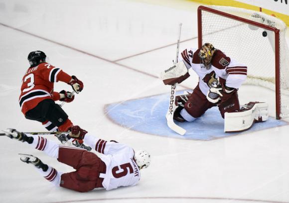 Arizona Coyotes vs. New Jersey Devils at Gila River Arena