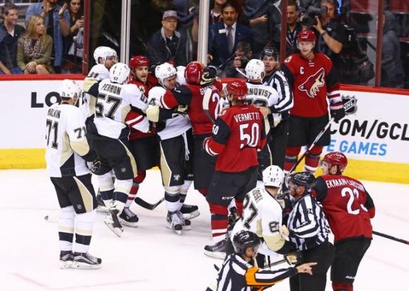 Arizona Coyotes vs. Pittsburgh Penguins at Gila River Arena