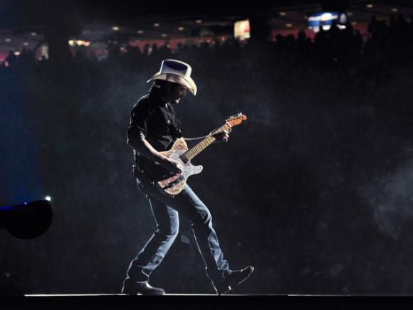 Brad Paisley at Gila River Arena